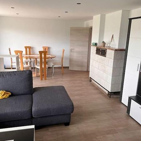 Traumhafte Ferienwohnung Altendorf  Екстериор снимка