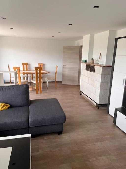 Traumhafte Ferienwohnung Altendorf  Екстериор снимка